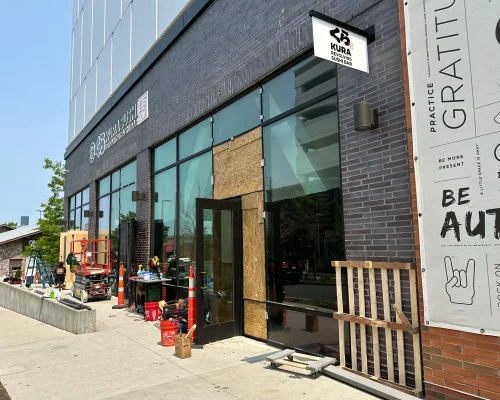 kura sushi outside